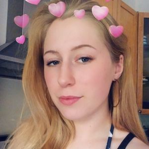 Meet your Posher, Lili